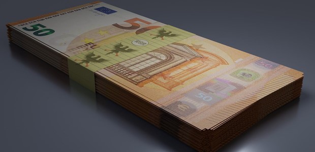 Κατασχέθηκαν 40.000 ευρώ από την Λιβύη του Καντάφι